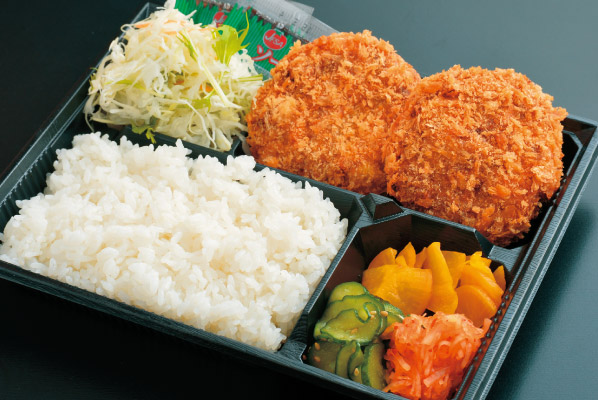 メンチカツ弁当